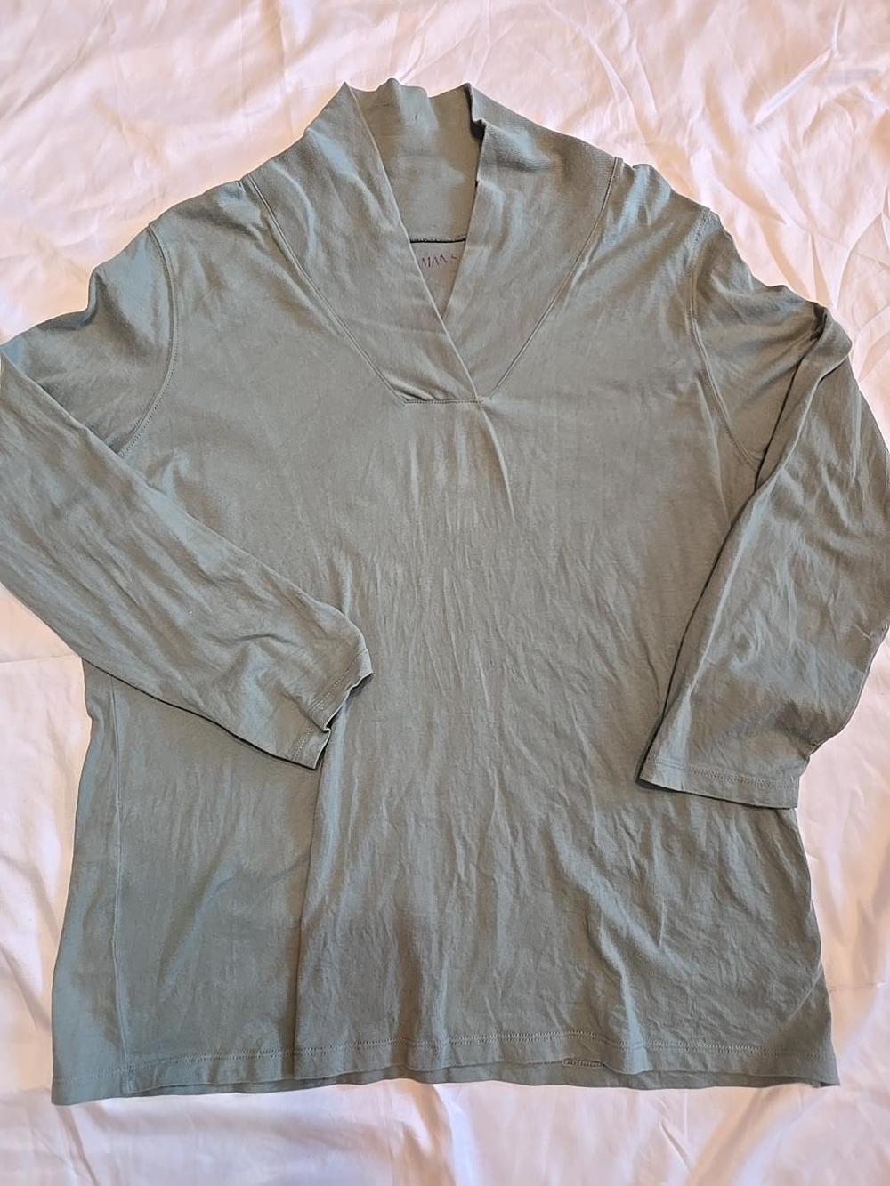 The Roman's Women's Sage Green Knit V-Neck Long Sleeve Pullover Top Large